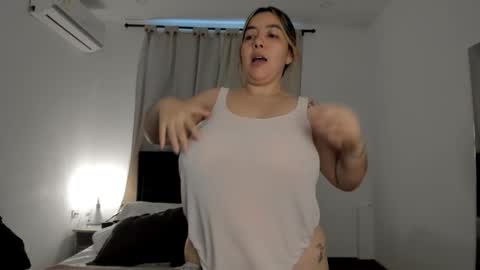 dulce brithany online show from March 3, 10:48 pm