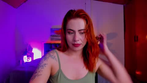 Snapshot of dulce_charlottee chatting on December 26, 8:00 pm DULCE online show from December 26, 8:00 pm