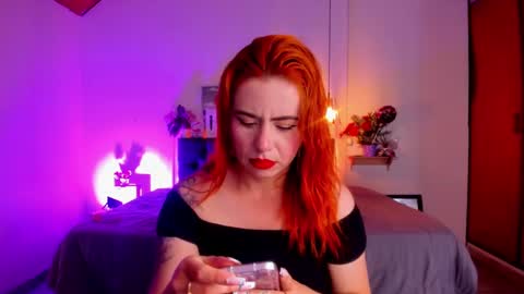 Snapshot of dulce_charlottee chatting on February 2, 4:00 pm DULCE online show from February 2, 4:00 pm