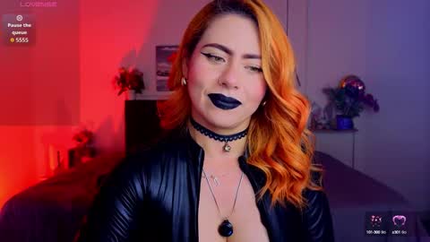 Snapshot of dulce_charlottee chatting on October 5, 7:34 pm DULCE online show from October 5, 7:34 pm