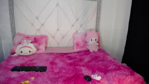 Snapshot of dulce_kiy chatting on May 19, 8:53 am dulce_kiy online show from May 19, 8:53 am