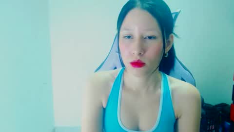 dulce_mauren online show from February 24, 9:40 am