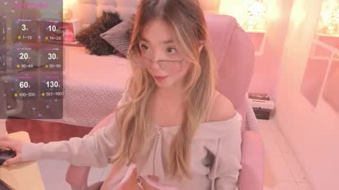 Snapshot of dulce_powl chatting on October 27, 4:11 pm Dulce  online show from October 27, 4:11 pm