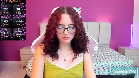 dulcee_gaby online show from June 24, 7:02 pm