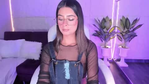 Snapshot of dulcegreem chatting on February 10, 8:13 pm Dulce online show from February 10, 8:13 pm