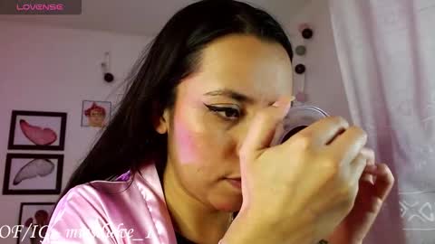 Dulce online show from February 15, 8:02 am