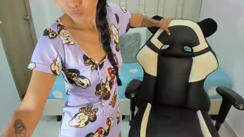 Dulce Sofia online show from February 3, 12:42 am