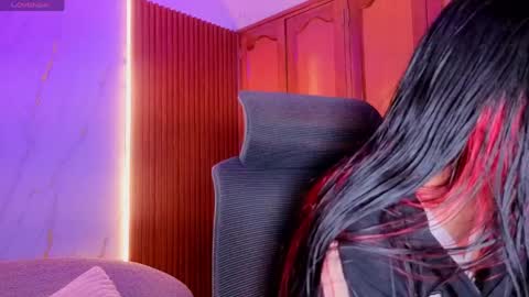 Dulce online show from April 17, 3:09 am