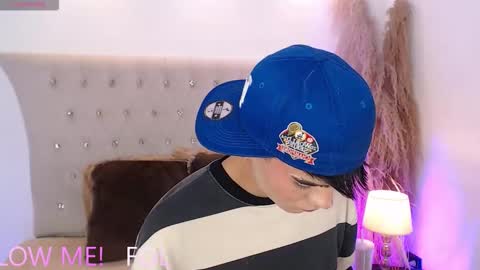 Dulcey online show from January 19, 5:11 am