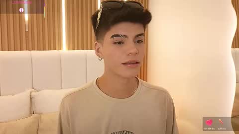 Dulcey online show from March 16, 5:24 am