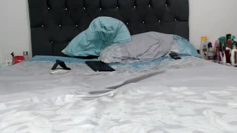 Snapshot of dulsediosa chatting on February 27, 3:59 pm Dulse Diosa online show from February 27, 3:59 pm