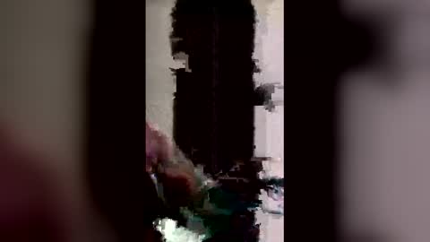 Snapshot of dumeila chatting on March 17, 7:12 am dumeila online show from March 17, 7:12 am