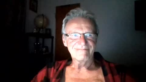 Snapshot of dumri chatting on August 3, 2:32 am dumri online show from August 3, 2:32 am
