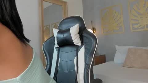 D U N A online show from March 24, 12:10 pm