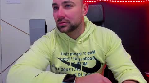 DuncanStone online show from February 4, 5:02 am