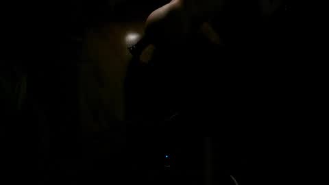 Snapshot of dunderstitz chatting on January 1, 6:37 am Sam online show from January 1, 6:37 am