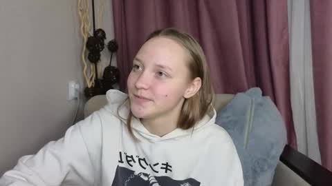 Jenny online show from January 18, 7:06 pm