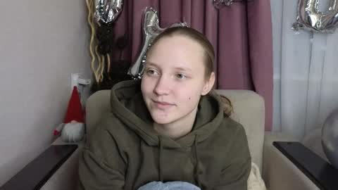 Jenny online show from February 27, 8:09 pm