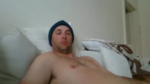 dustyroy09 online show from November 4, 11:37 pm