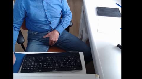 Snapshot of dutchpornking2 chatting on September 10, 8:47 am dutchpornking2 online show from September 10, 8:47 am