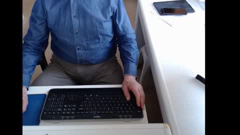 dutchpornking2 online show from March 27, 7:58 am