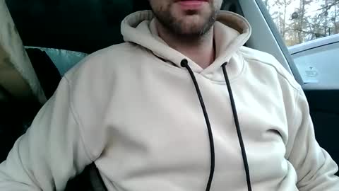 Snapshot of dutchthickdad chatting on November 27, 1:24 pm DutchThickDad online show from November 27, 1:24 pm