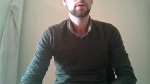 Snapshot of dutchthickdad chatting on March 16, 1:37 pm DutchThickDad online show from March 16, 1:37 pm