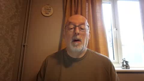 Snapshot of dutchunclejohn chatting on February 3, 11:26 am DutchUncleJohn online show from February 3, 11:26 am