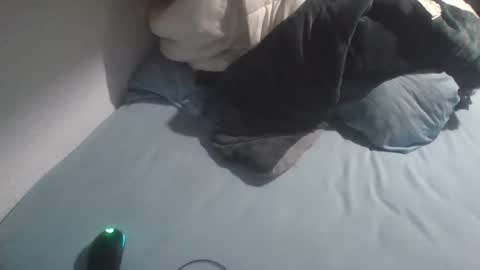 dv3nd3 online show from January 12, 5:18 pm