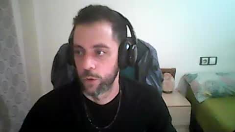 Snapshot of dvdvlc29 chatting on February 1, 9:19 am david online show from February 1, 9:19 am