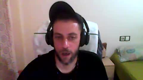 Snapshot of dvdvlc29 chatting on February 27, 5:07 am david online show from February 27, 5:07 am