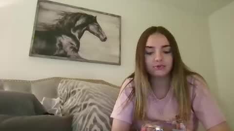 Leia online show from April 11, 2:49 am