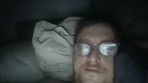 Snapshot of dxjbre chatting on February 15, 8:33 am dxjbre online show from February 15, 8:33 am