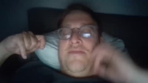 Snapshot of dxjbre chatting on September 23, 12:13 am dxjbre online show from September 23, 12:13 am