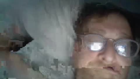 Snapshot of dxjbre chatting on October 3, 11:24 pm dxjbre online show from October 3, 11:24 pm