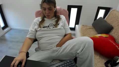 dayana online show from March 25, 5:13 am