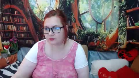 Dyanne online show from May 28, 12:46 pm