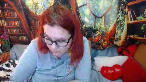 Dyanne online show from May 29, 2:48 pm