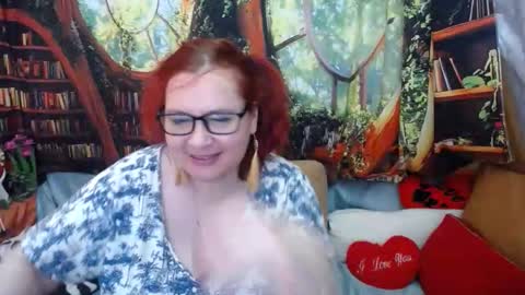 Dyanne online show from June 2, 8:27 am