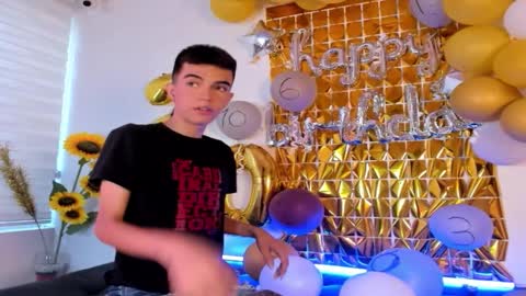 Snapshot of dylan_2005 chatting on September 26, 11:36 am Dylan online show from September 26, 11:36 am