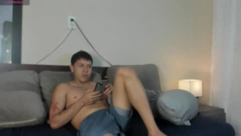 Snapshot of dylan_coleman1 chatting on February 23, 12:41 am dylan_coleman1 online show from February 23, 12:41 am