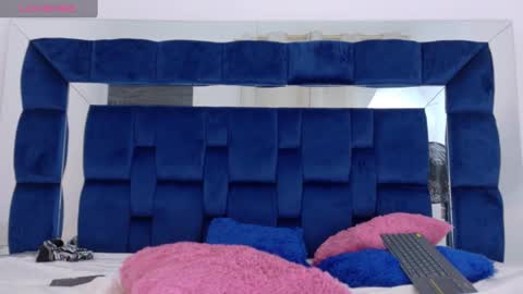 Snapshot of dylan_gray_ chatting on January 31, 6:25 pm dylan online show from January 31, 6:25 pm