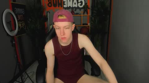 Dylan online show from February 8, 10:18 am