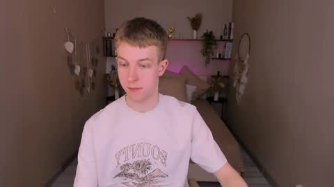 Dylan online show from May 29, 9:13 pm