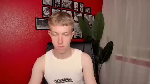 Dylan online show from July 7, 10:52 am