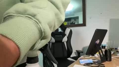 Dylans A Dick online show from December 19, 12:45 am