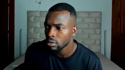 Dylan Taylor online show from March 1, 2:46 am