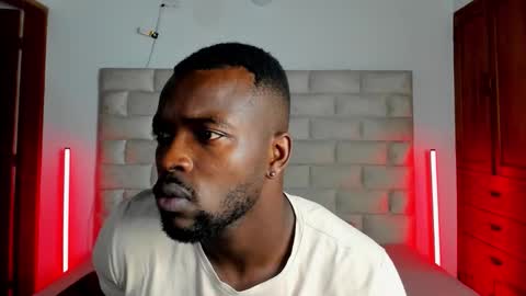 Dylan Taylor online show from March 2, 3:52 am