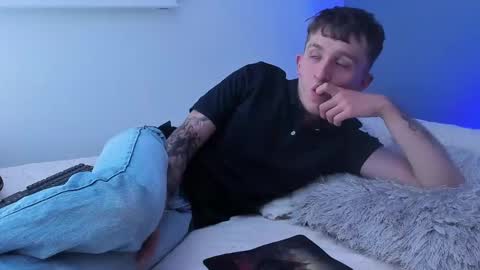 ---DYLAN--- online show from February 20, 6:39 am