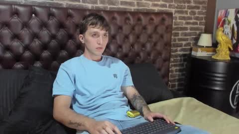 ---DYLAN--- online show from January 11, 3:44 am